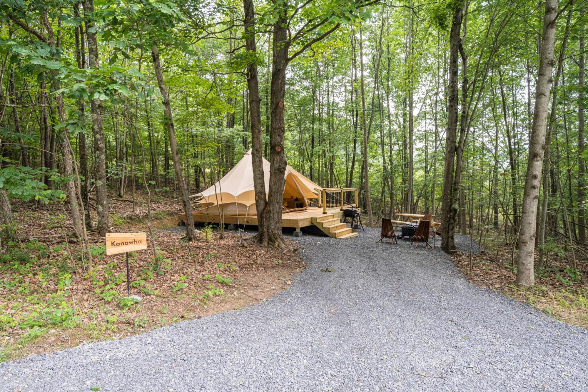 Firefly Ridge Luxury Retreat 호텔 Great Cacapon 외부 사진