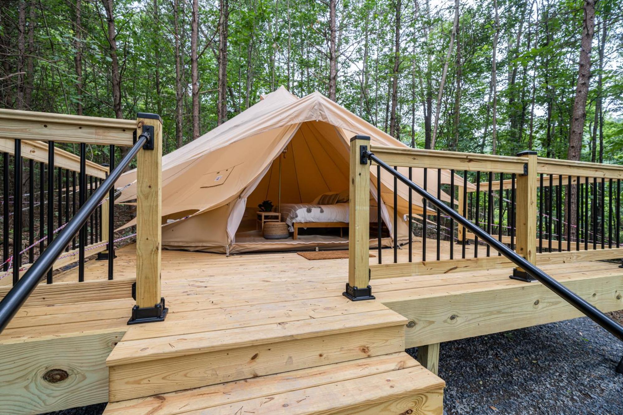 Firefly Ridge Luxury Retreat 호텔 Great Cacapon 외부 사진