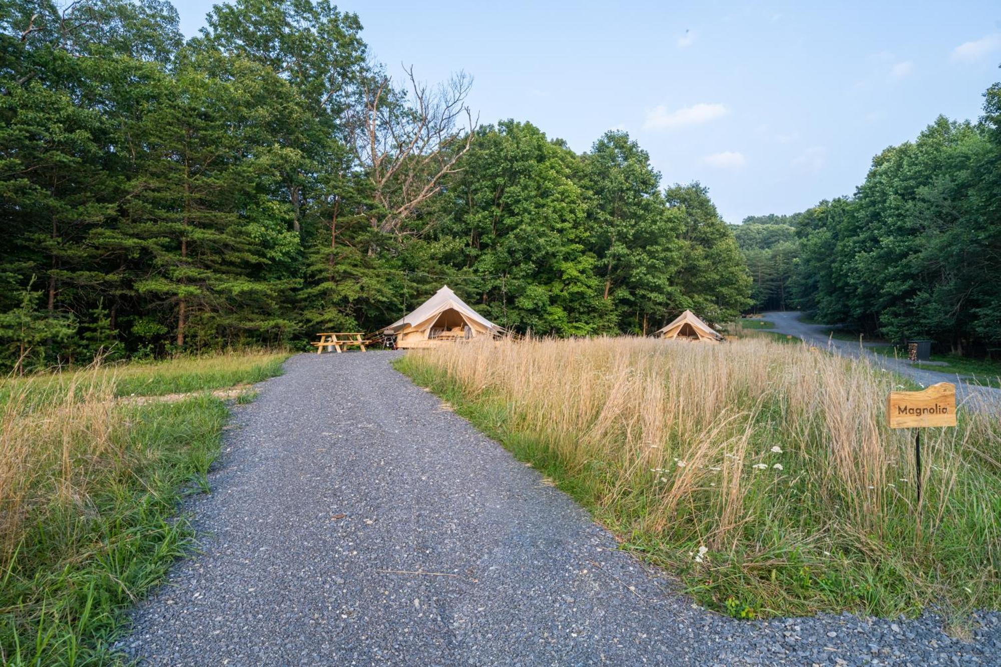 Firefly Ridge Luxury Retreat 호텔 Great Cacapon 외부 사진
